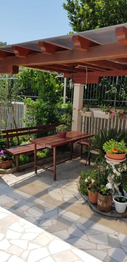Apartment Danka Omiš Εξωτερικό φωτογραφία